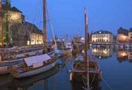 Honfleur port nuit © Frantisek Zvardon