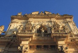 Façade Baroque de l'église San Giovanni de Lecce