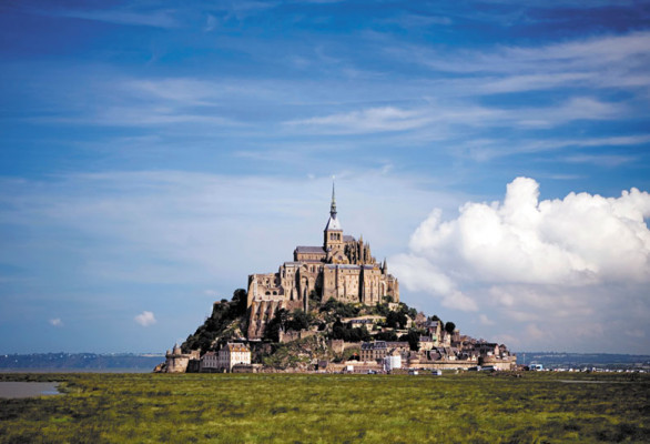 Le Mont-St-Michel et Paris