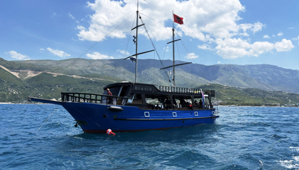 Navigation vers Vlore © T. Michel